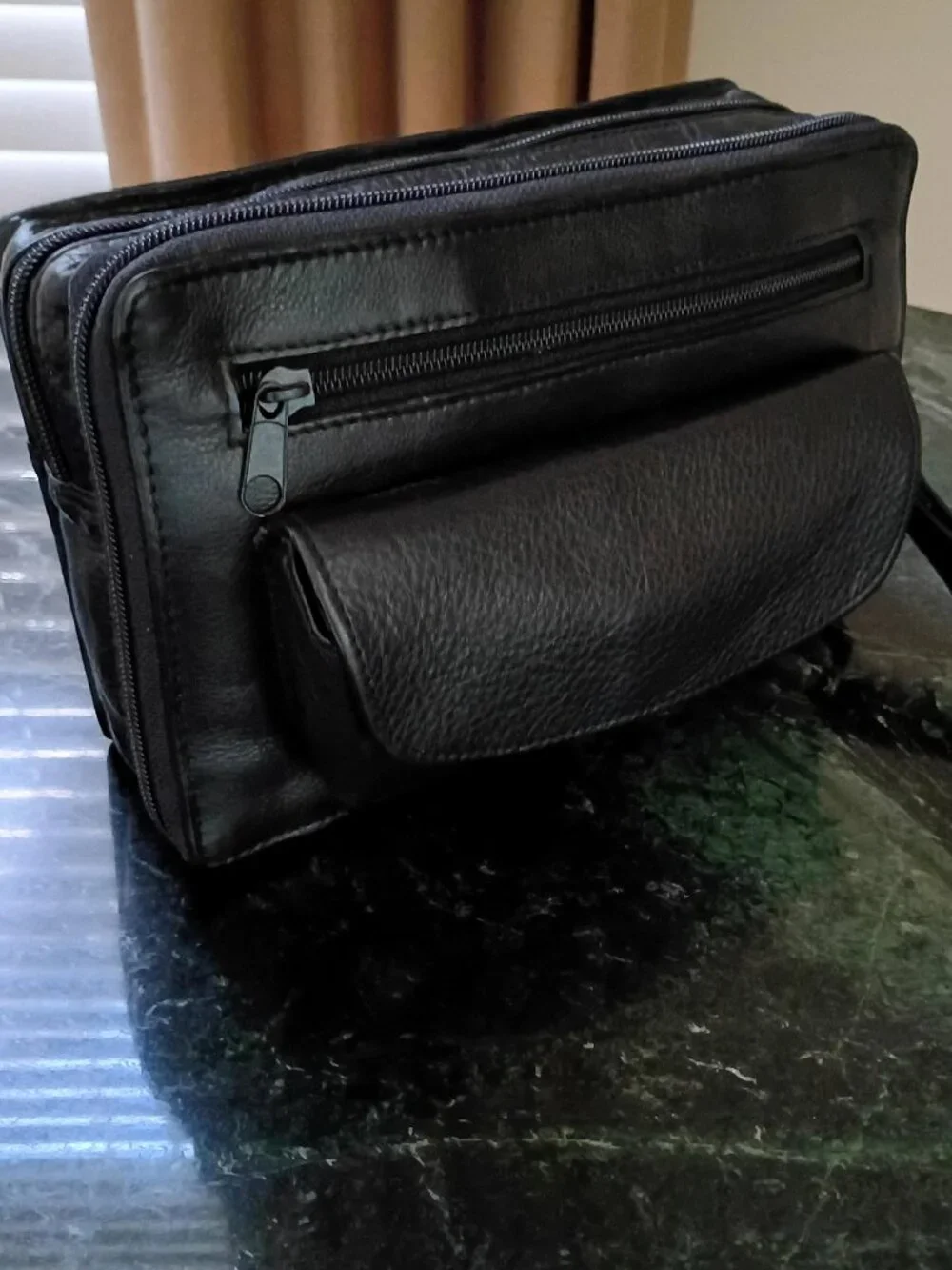 Wilsons Mens Black Leather Bag Travel Case